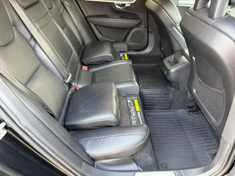 Volvo V90 Momentum 2.0 T 254KM Benzyna Aktywny Tempomat