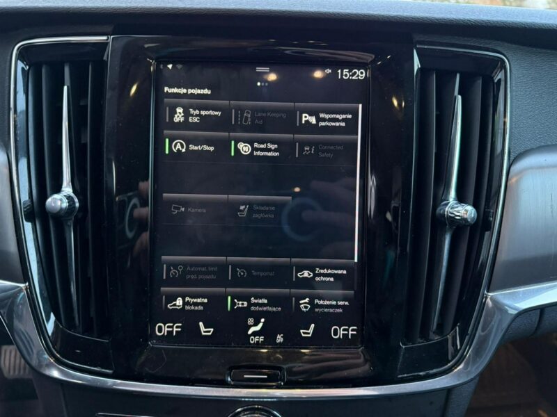 Volvo V90 Momentum 2.0 T 254KM Benzyna Aktywny Tempomat