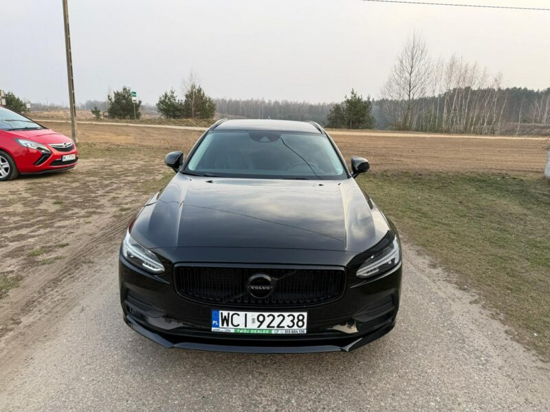Volvo V90 Momentum 2.0 T 254KM Benzyna Aktywny Tempomat