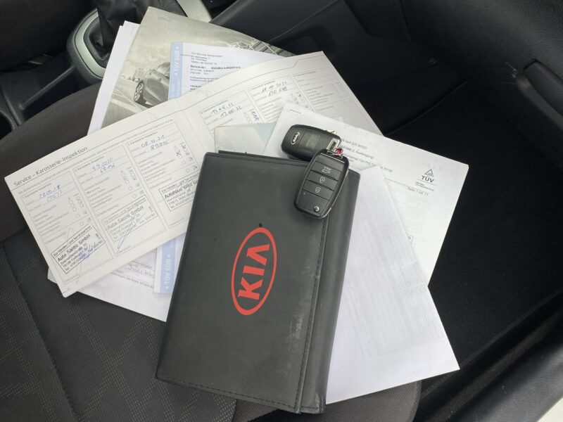Kia Rio 16r. benzyna zadbana bezwypadkowa z Niemiec III (2011-)