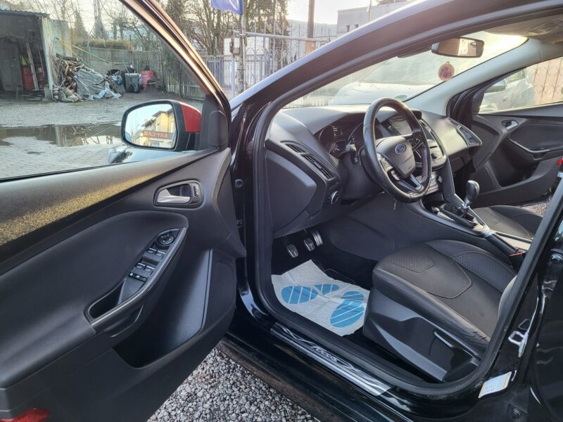 Ford Focus 1.5 Turbo 150 KM ST Line I Właściciel Serwis Gwarancja Zapraszamy !!! Mk3 (2010-2018)