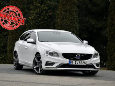 Volvo V60 2.0d(225KM)*RDesign*RadarACC*Virtual*Led*Xenon*Navi*Kamera*Skóry*Alu18 I (2010-2018)