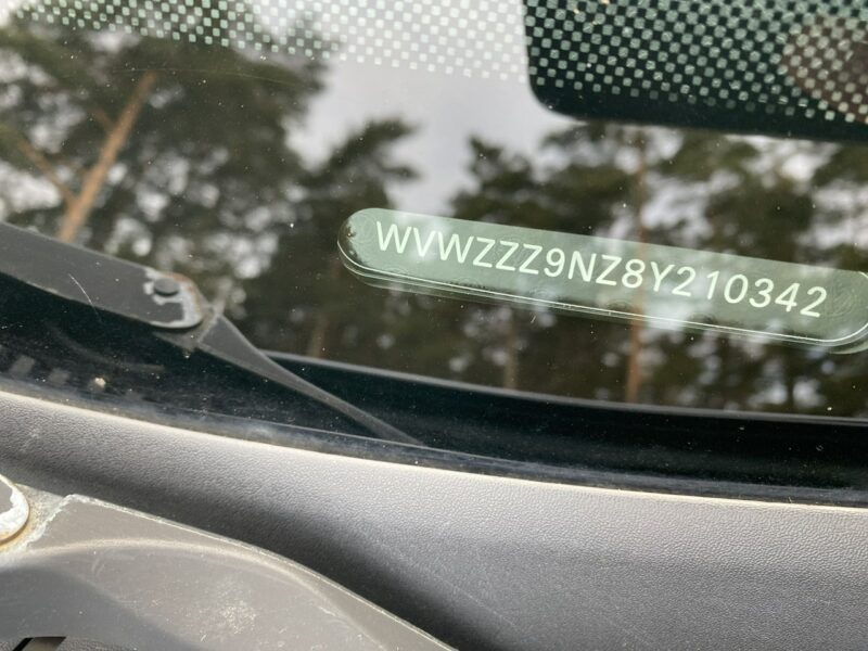 Volkswagen Polo 5 d, CLIMAtic, świeży olej i nowe hamulce, prawie nowe opony, isofix IV FL (2005-2009)