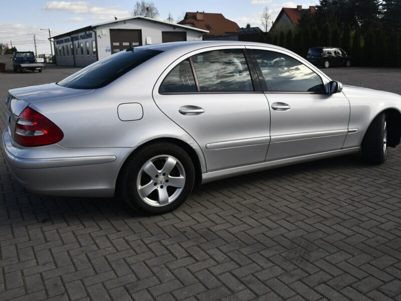 Mercedes E 240 2,6Benz DUDKI11 Automat,Tempomat.El.szyby.2 Komp.Kół.kredyt.OKAZJA W211 (2002-2009)