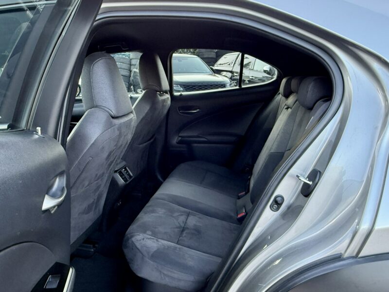 Lexus UX 250h,Hybryda,Gwarancja
