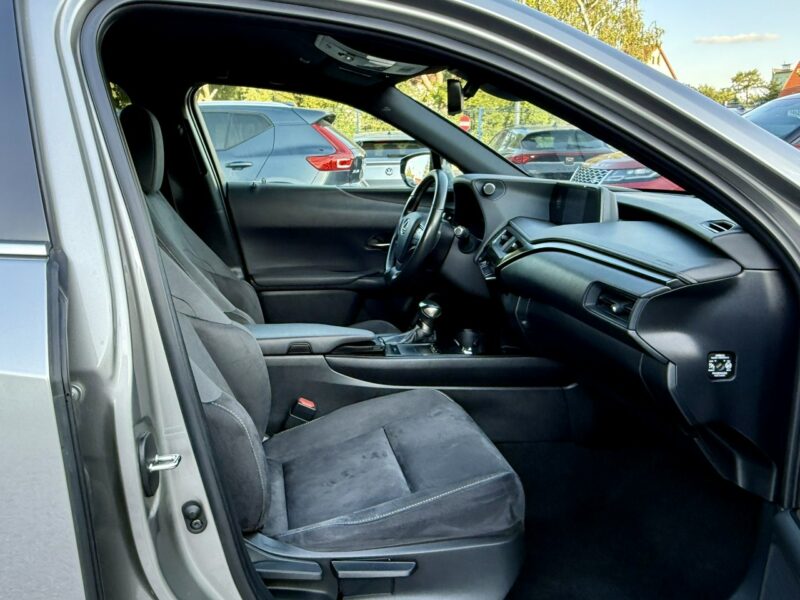 Lexus UX 250h,Hybryda,Gwarancja