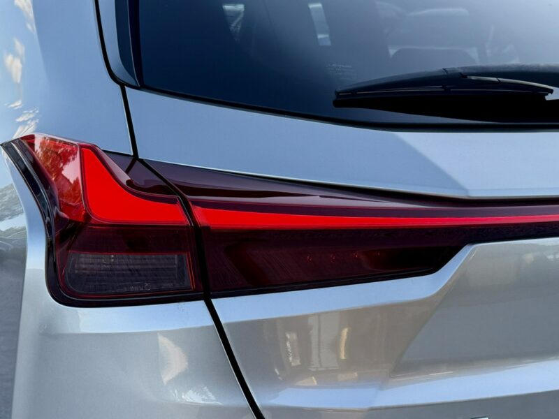 Lexus UX 250h,Hybryda,Gwarancja