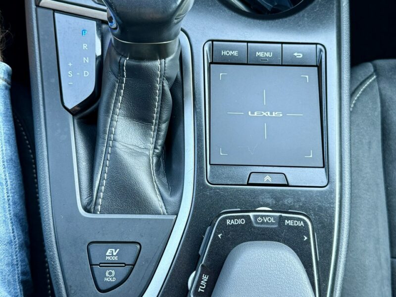 Lexus UX 250h,Hybryda,Gwarancja