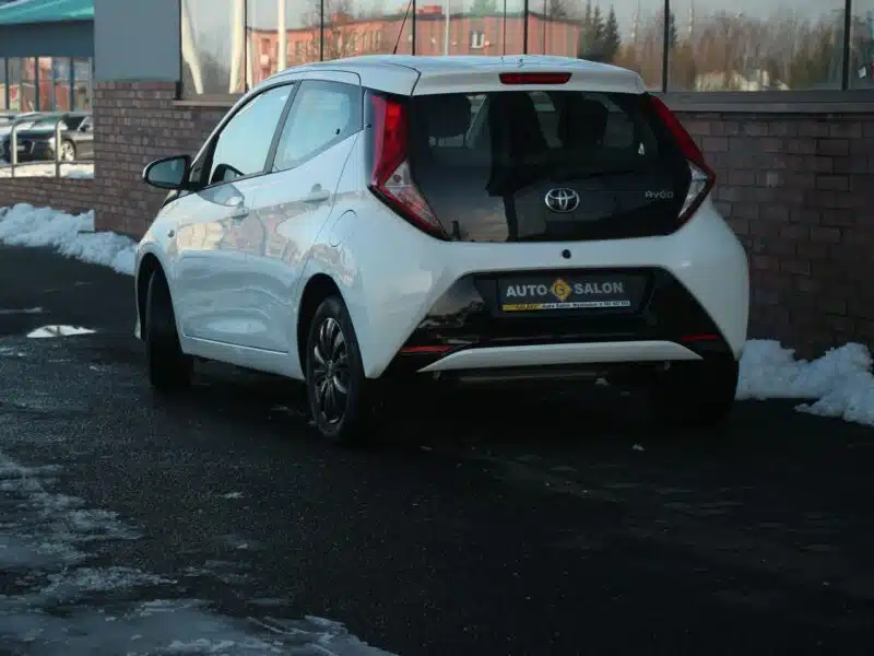 Toyota Aygo Navi*Klima*GrzaneFotele*Kamera*PanelDotyk*Esp*Led*BT*Android*Gwar VGS II (2014-)