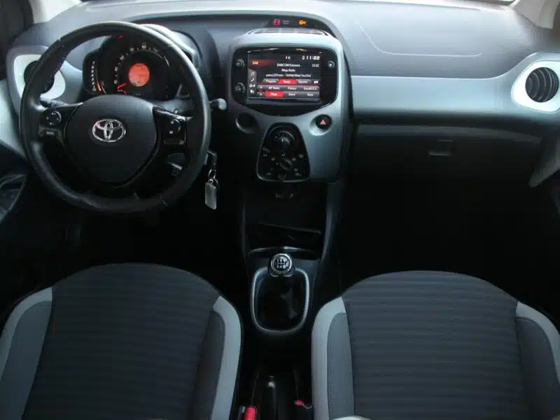 Toyota Aygo Navi*Klima*GrzaneFotele*Kamera*PanelDotyk*Esp*Led*BT*Android*Gwar VGS II (2014-)