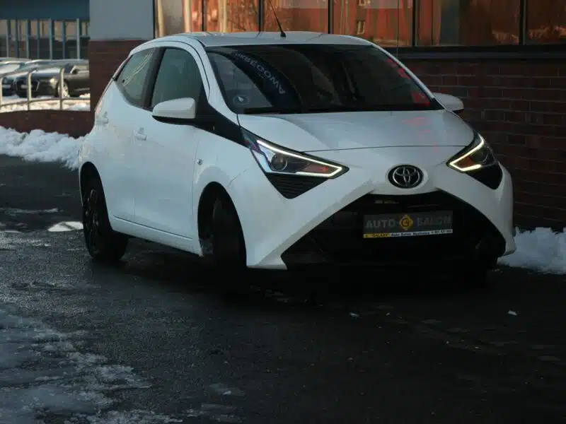 Toyota Aygo Navi*Klima*GrzaneFotele*Kamera*PanelDotyk*Esp*Led*BT*Android*Gwar VGS II (2014-)