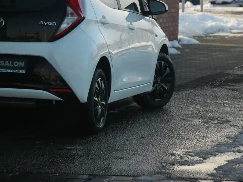 Toyota Aygo Navi*Klima*GrzaneFotele*Kamera*PanelDotyk*Esp*Led*BT*Android*Gwar VGS II (2014-)