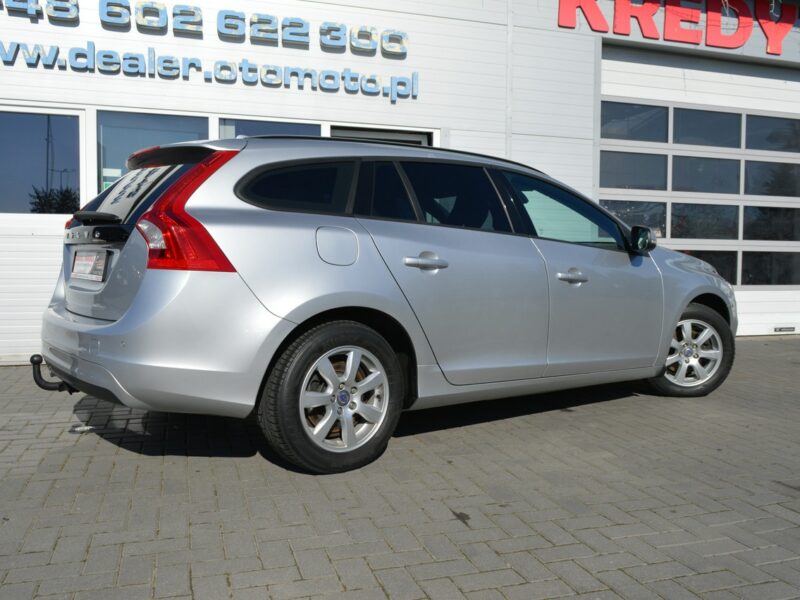 Volvo V60 1.6 D2 Serwisowany LED Navi Klimatronik EURO-5 I (2010-2018)