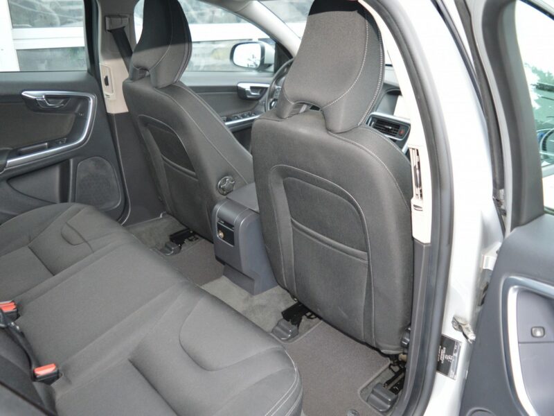 Volvo V60 1.6 D2 Serwisowany LED Navi Klimatronik EURO-5 I (2010-2018)