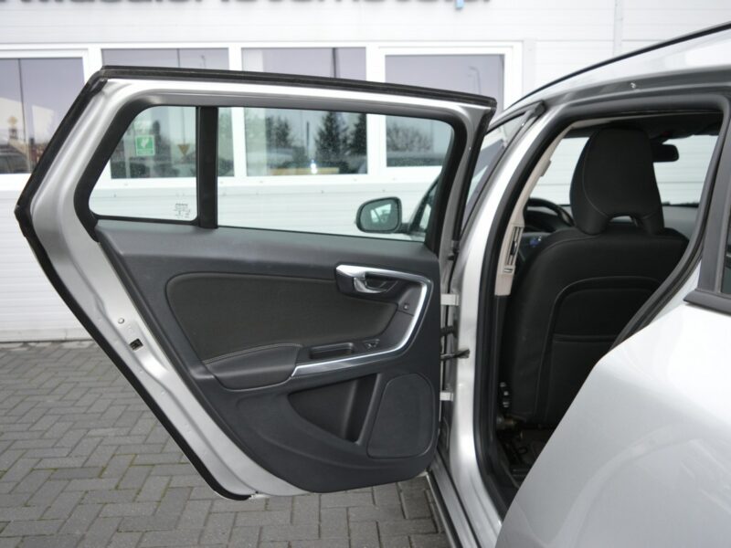 Volvo V60 1.6 D2 Serwisowany LED Navi Klimatronik EURO-5 I (2010-2018)