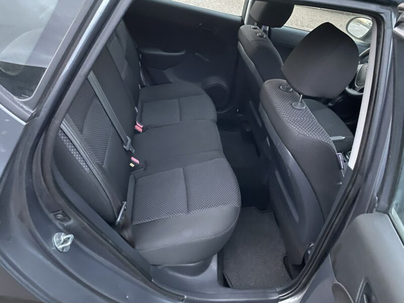 Hyundai i30 Niezawodna i mocna benzyna/Klimatyzacja/Isofix, niski przebieg/Aux,USB I (2002-2013)