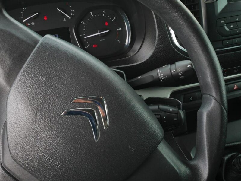 Citroen SpaceTourer Jumpy 2.0 B-HDI 150KM XL Business 9 Osób -Kraj -1 Wł. -VAT 23% -Brutto