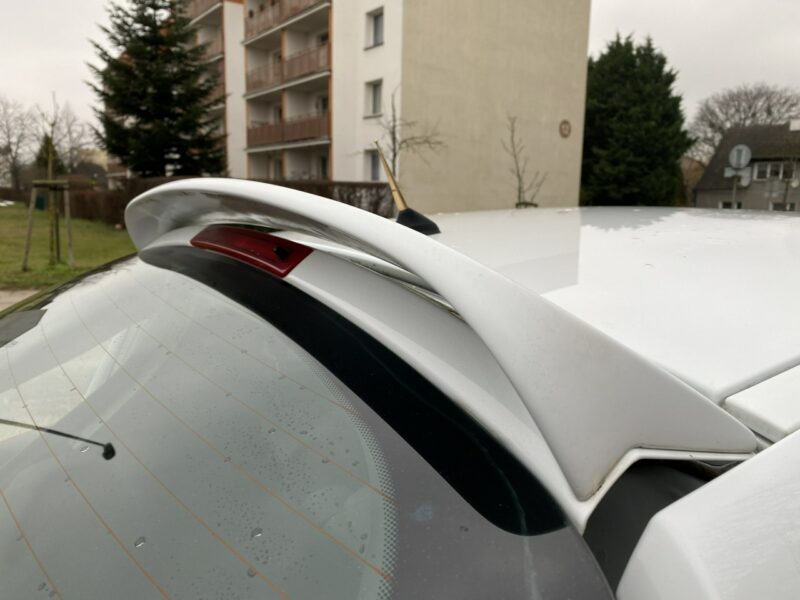 Renault Clio Niski przebieg gwarantowany/Po liftingu/Isofix, także z przodu,spoiler III (2005-2012)