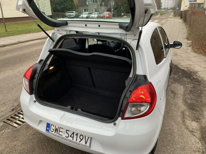 Renault Clio Niski przebieg gwarantowany/Po liftingu/Isofix, także z przodu,spoiler III (2005-2012)