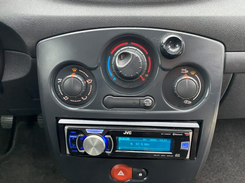 Renault Clio Niski przebieg gwarantowany/Po liftingu/Isofix, także z przodu,spoiler III (2005-2012)