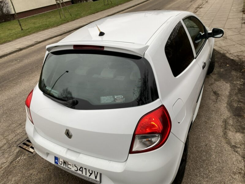 Renault Clio Niski przebieg gwarantowany/Po liftingu/Isofix, także z przodu,spoiler III (2005-2012)