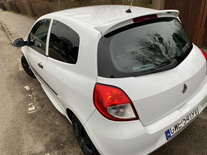 Renault Clio Niski przebieg gwarantowany/Po liftingu/Isofix, także z przodu,spoiler III (2005-2012)