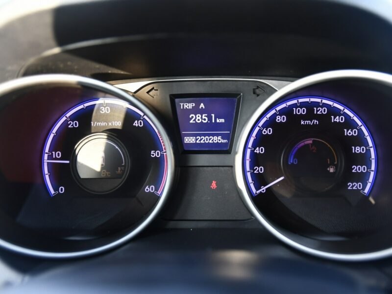 Hyundai ix35 2,0d 4X4 AWD Panorama Dach.Klimatr 2 str. Skóry.Navi.Kam.Cofania.OKAZJ