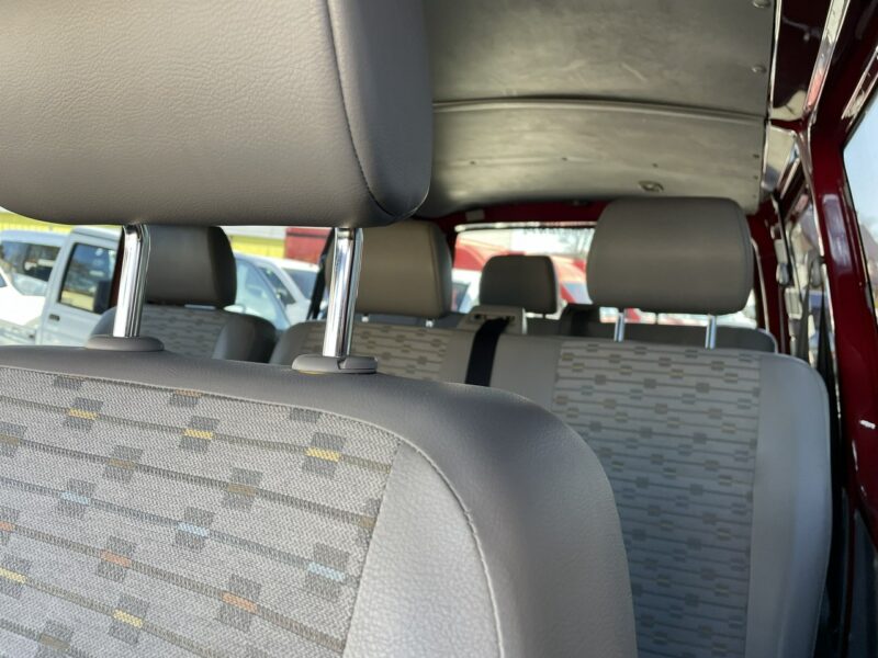 Volkswagen Transporter Transporter T5 Lift 2.0 Tdi 9-osob Klima 2011 T5
