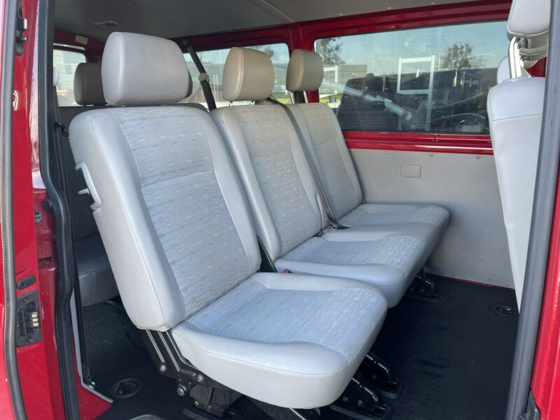 Volkswagen Transporter Transporter T5 Lift 2.0 Tdi 9-osob Klima 2011 T5