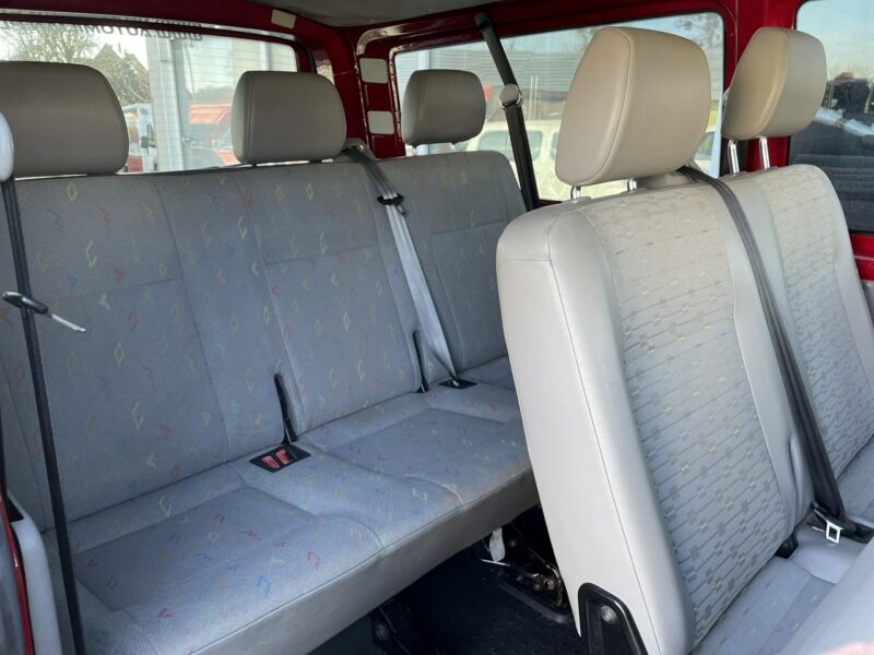 Volkswagen Transporter Transporter T5 Lift 2.0 Tdi 9-osob Klima 2011 T5