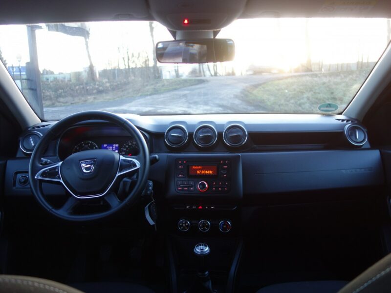 Dacia Duster Dacia Duster 2018 1.6 benzyna 115 km przebieg 77tys II (2017-2024)