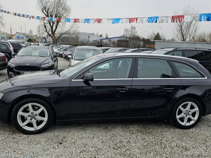 Audi A4 2.0 TDI - 140 KM * Duża Navi * Automat / Ledy Biksenon *HAK /Gwarancja B8 (2007-2015)