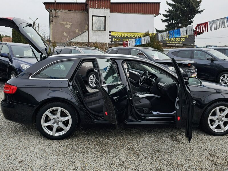 Audi A4 2.0 TDI - 140 KM * Duża Navi * Automat / Ledy Biksenon *HAK /Gwarancja B8 (2007-2015)