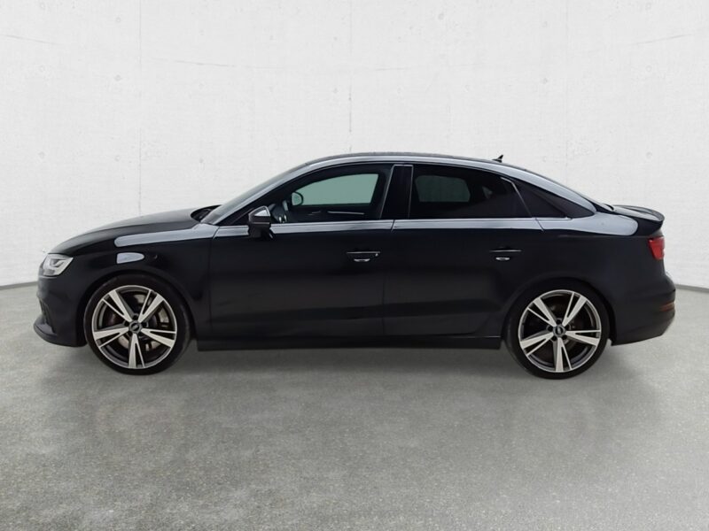 Audi RS3 8VA (2018-)