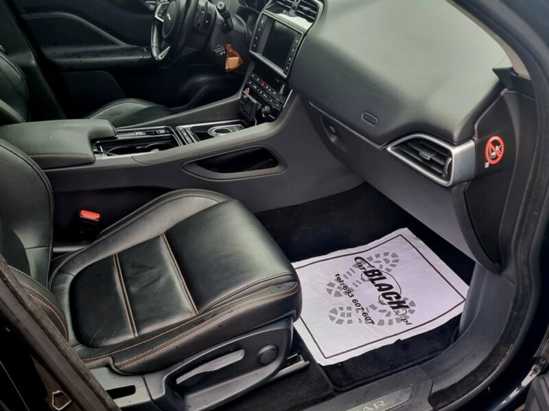 Jaguar F-PACE Pisemna Gwarancja 12 miesięcy