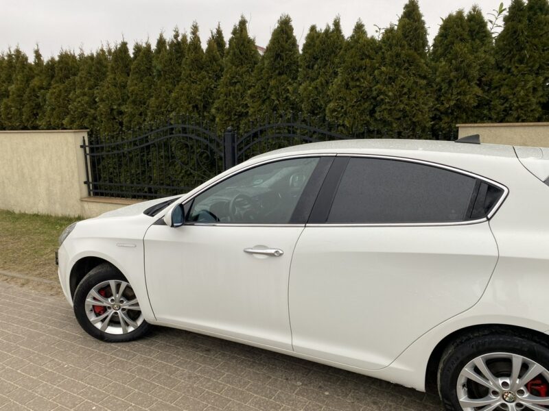 Alfa Romeo Giulietta Mocny silnik, klimatronik, parktronik, Ledy dzienne, isofix, z Niemiec