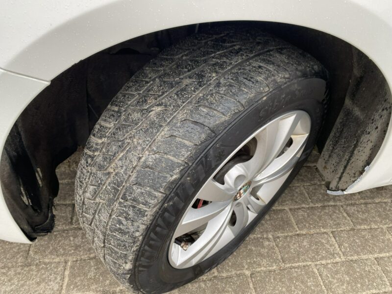Alfa Romeo Giulietta Mocny silnik, klimatronik, parktronik, Ledy dzienne, isofix, z Niemiec