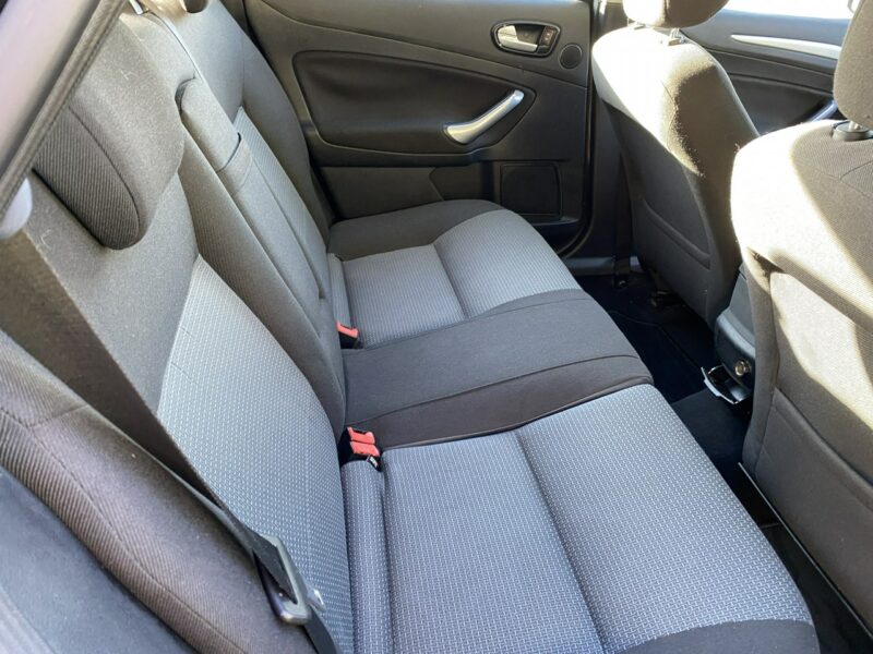 Ford Mondeo Klimatronik, nawigacja, 2,0d TDCI, niezawodny, isofix, z Niemiec Mk4 (2007-2014)