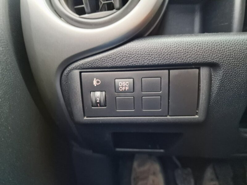 Mazda 2 1.4 Benzyna 84 KM, Klimatyzacja, Alufelgi, Isofix, Dwa Klucze, II (2007-2014)