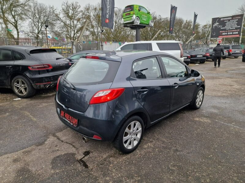 Mazda 2 1.4 Benzyna 84 KM, Klimatyzacja, Alufelgi, Isofix, Dwa Klucze, II (2007-2014)