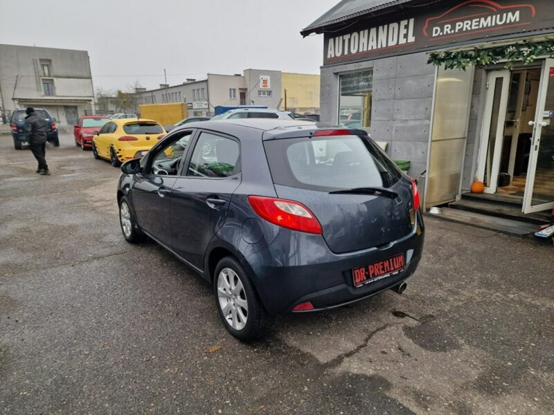 Mazda 2 1.4 Benzyna 84 KM, Klimatyzacja, Alufelgi, Isofix, Dwa Klucze, II (2007-2014)