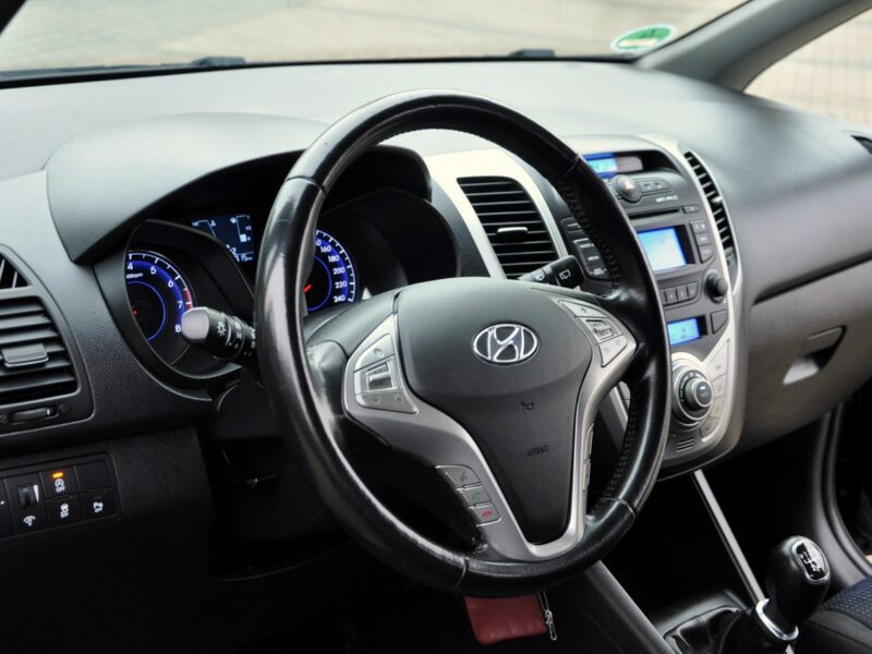 Hyundai ix20 1.4i(90KM)*108tyś.km*Klimatronik*Parktronik*Welur*I Wł*Alu16"ASO