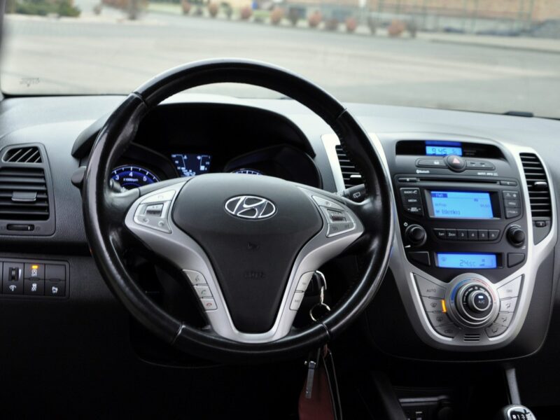 Hyundai ix20 1.4i(90KM)*108tyś.km*Klimatronik*Parktronik*Welur*I Wł*Alu16"ASO