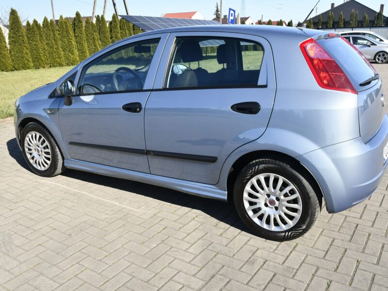 Fiat Grande Punto 1,3jtd MultiJet Serwis,Klimatyzacja,City,Centralka,El.szyby.KREDYT.