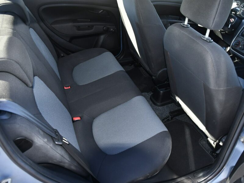 Fiat Grande Punto 1,3jtd MultiJet Serwis,Klimatyzacja,City,Centralka,El.szyby.KREDYT.