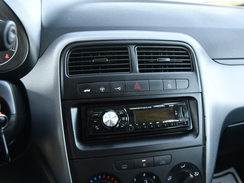 Fiat Grande Punto 1,3jtd MultiJet Serwis,Klimatyzacja,City,Centralka,El.szyby.KREDYT.