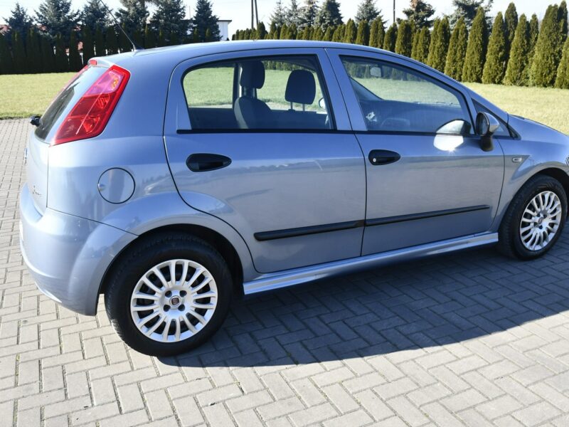Fiat Grande Punto 1,3jtd MultiJet Serwis,Klimatyzacja,City,Centralka,El.szyby.KREDYT.