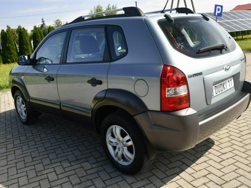 Hyundai Tucson 2,0 Benz. Rok 2006. Serwis.Klima.El.szyby.Centralka.kredyt.OKAZJA I (2004-2010)