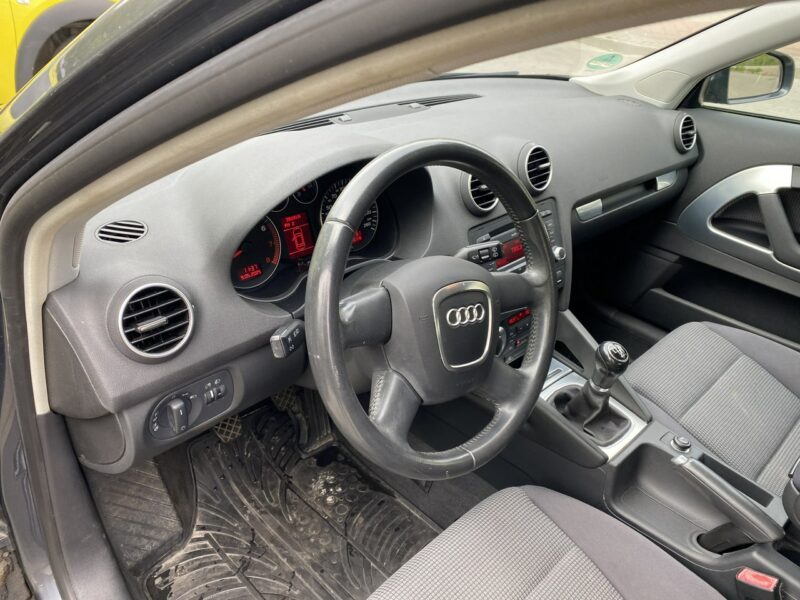 Audi A3 1,4 T 125KM ,podgrz. fotele, klimatronik, isofix, czujniki parkowania 8P (2003-2012)