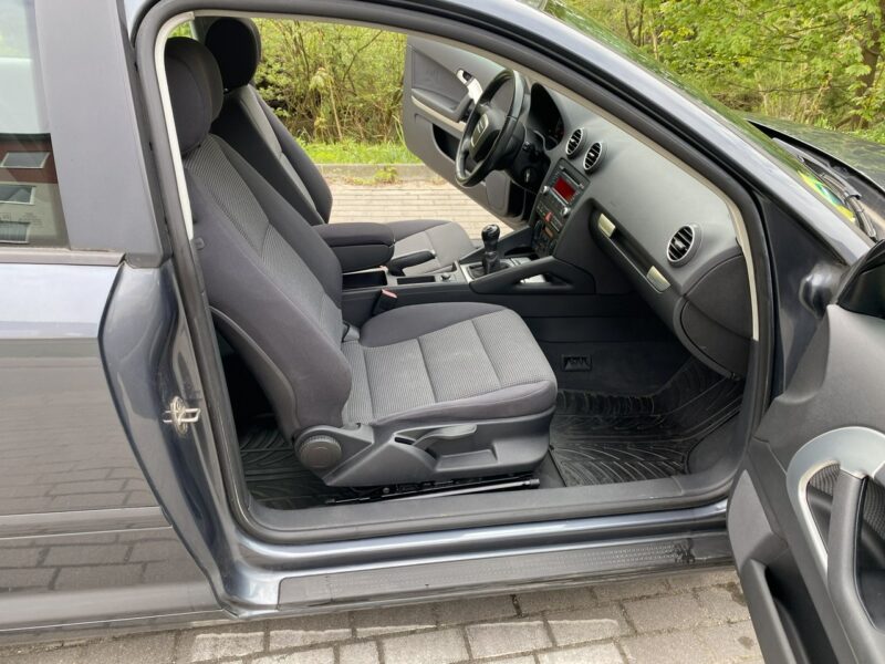 Audi A3 1,4 T 125KM ,podgrz. fotele, klimatronik, isofix, czujniki parkowania 8P (2003-2012)